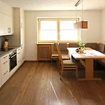 Haus Simone Apartamento